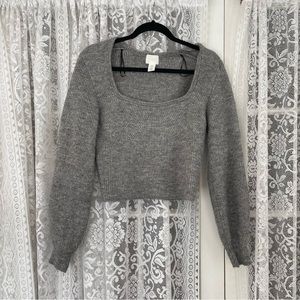 H&M cropped sweater